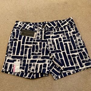 BNWT The Limited Basic Tailored Short